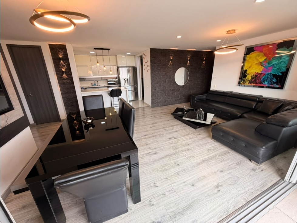 VENTA APARTAMENTO POBLADO LOS BALSOS — foto 2
