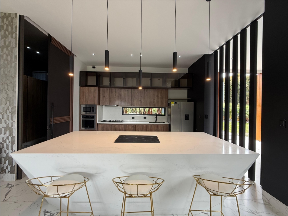 Venta de casa en las palmas en unidad cerrada — foto 6