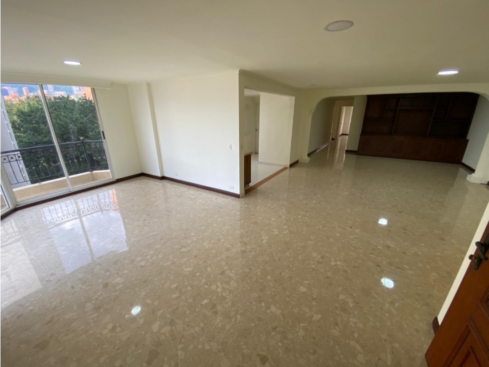 VENTA DE APARTAMENTO EN POBLADO ALEJANDRIA — foto 2