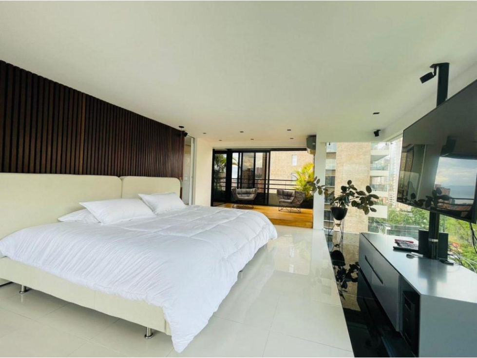 VENTA DE PENTHOUSE EN EL POBLADO, ALEJANDRIA — foto 2