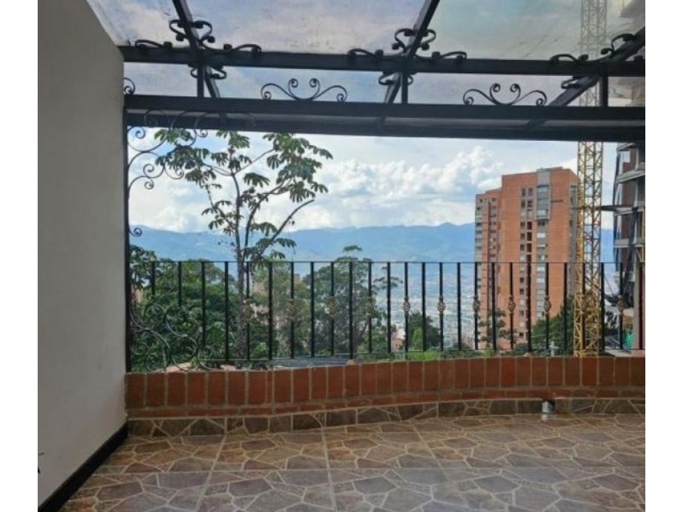 SE VENDE CASA EN EL POBLADO, LA CALERA — foto 2