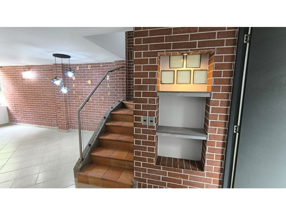 VENTA DE CASA EN ITAGUI, SURAMERICA