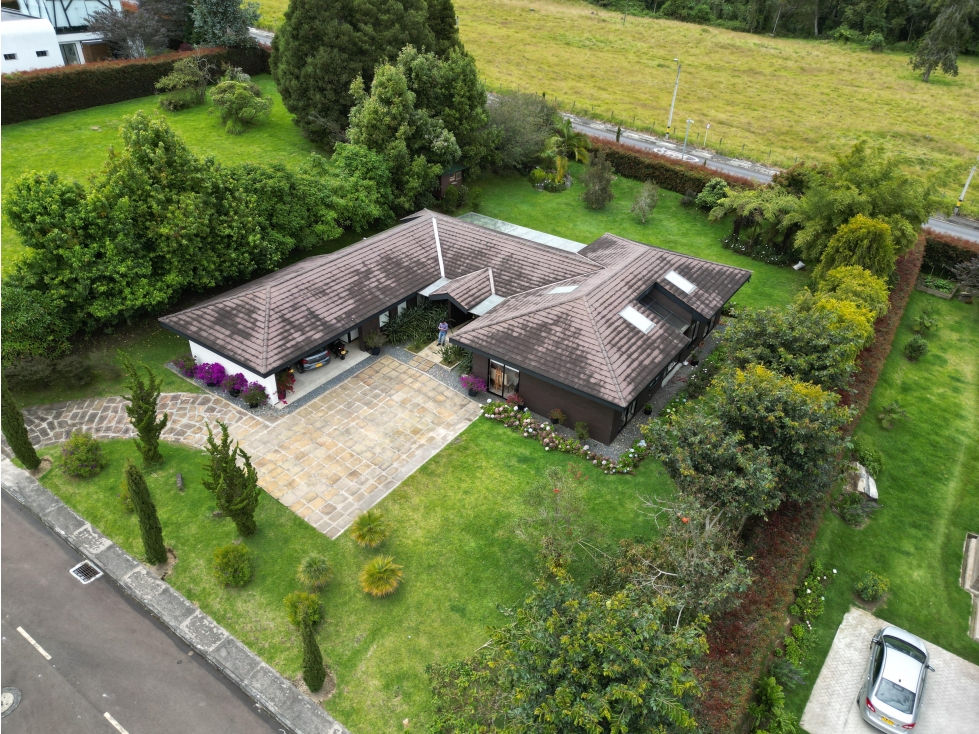 Venta de casa en las Palmas Medellin — foto 2