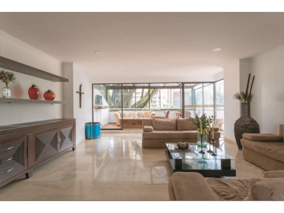 VENTA APARTAMENTO POBLADO LOS BALSOS