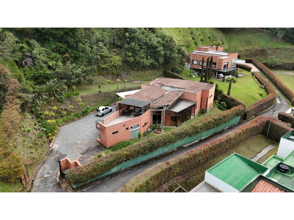 Venta de casa en Envigado Loma del escobero