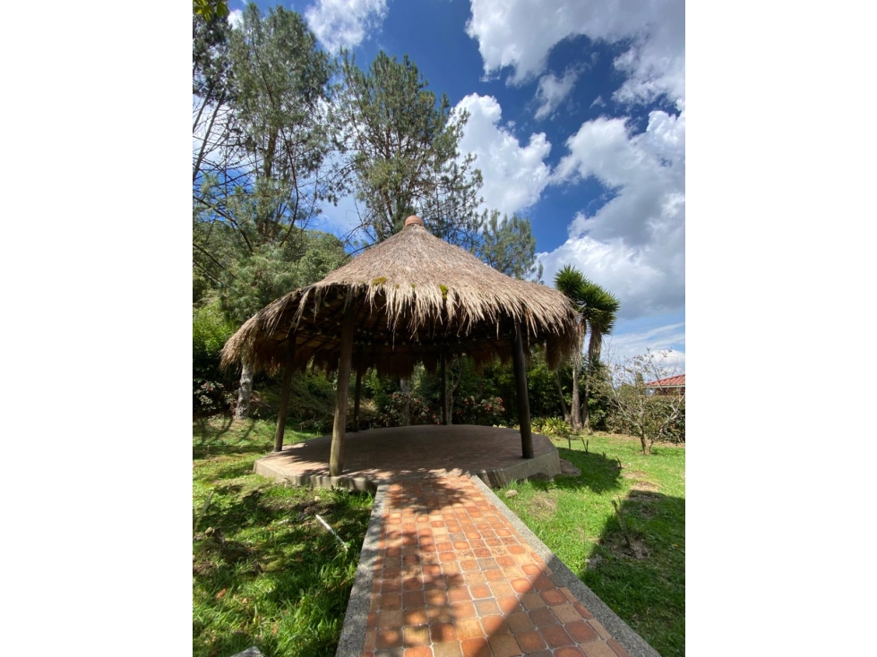 VENTA DE CASA EN Envigado LOMA DE EL ESCOBERO — foto 4