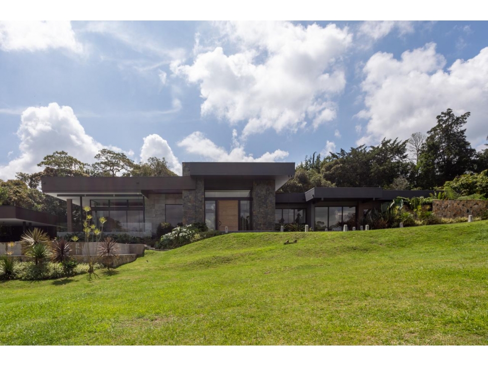 Venta de casa Campestre de lujo en el Retiro sector Fizebad — foto 2