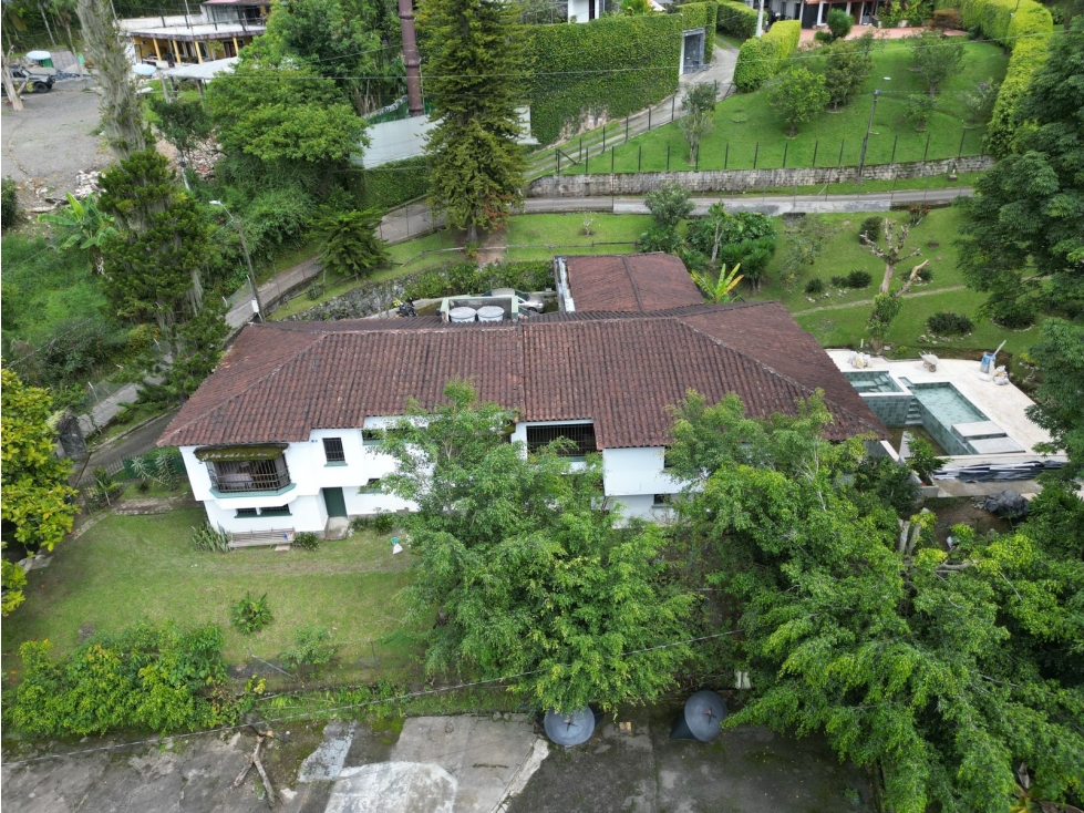 Vendo Casa Para Rentas cortas Envigado Parte baja con piscina — foto 4