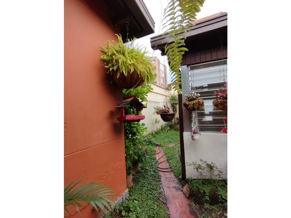 VENDO CASA LOTE MIXTURA MEDIA ALTA AV 33 — foto 3