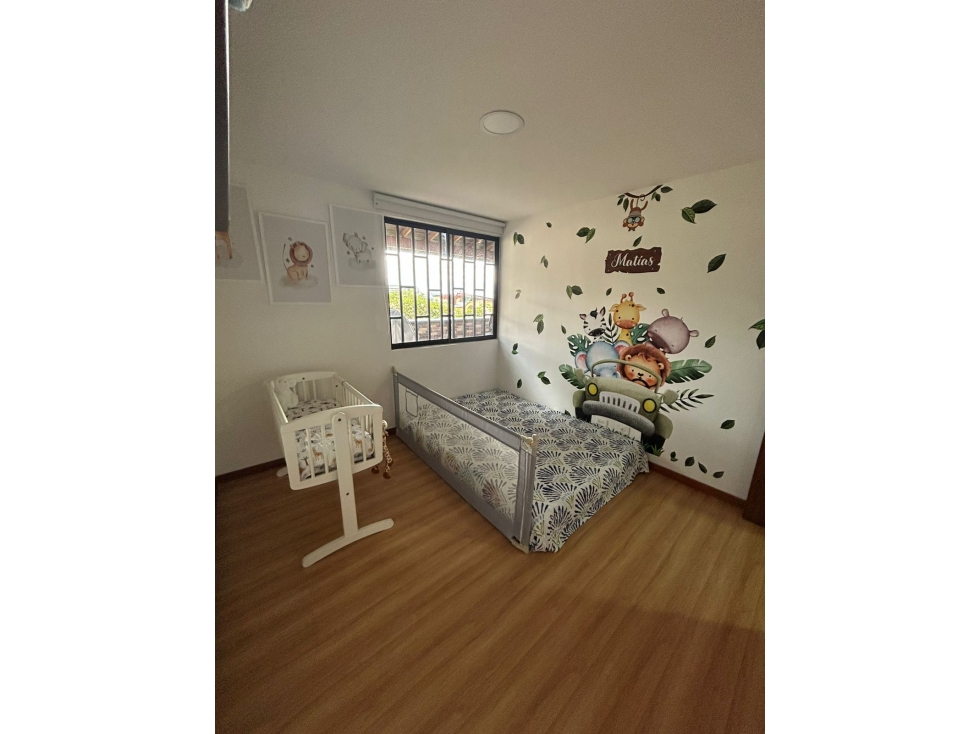 SE VENDE APARTAMENTO CON TERRAZA EN ENVIGADO, CERCA A MAYORCA — foto 3