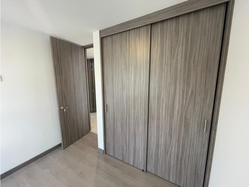 VENTA DE APARTAMENTO ENVIGADO, SECTOR CAMINO VERDE — foto 3