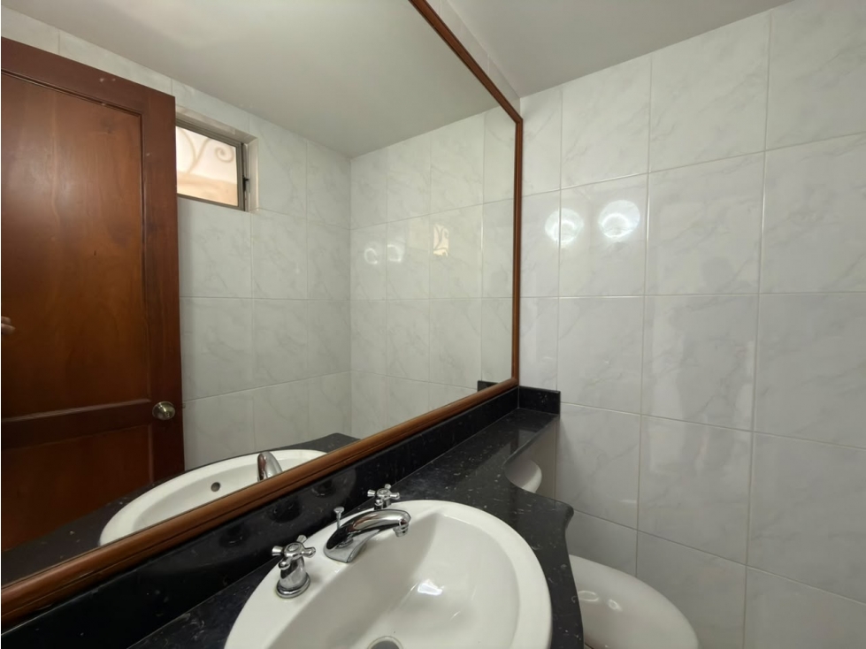 VENTA DE CASA EN ENVIGADO, LA INTERMEDIA — foto 3