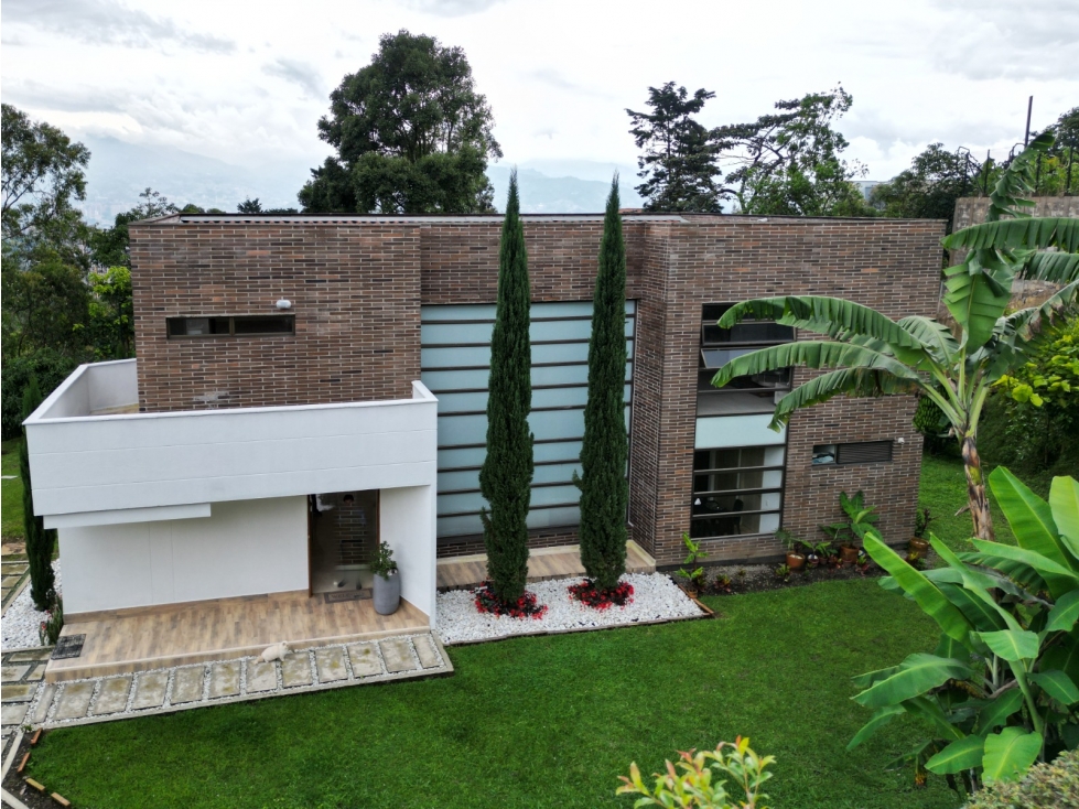 Venta de casa campestre en Envigado loma del escobero, parte baja — foto 4