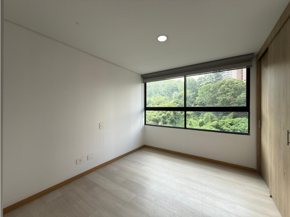 VENTA DE APARTAMENTO POBLADO, LAS PALMAS — foto 5