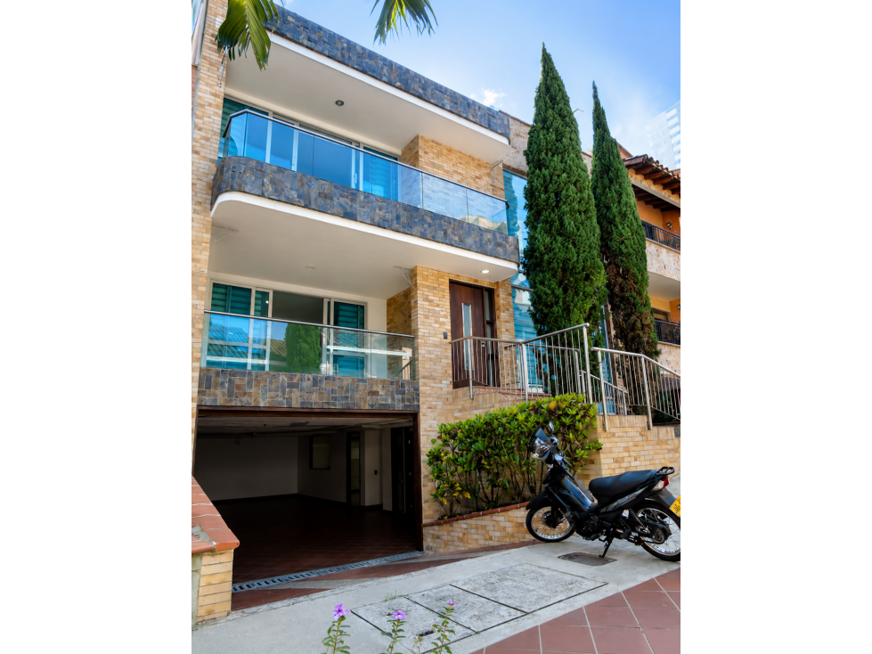 Venta de Casa en Sabaneta Loma de San Jose