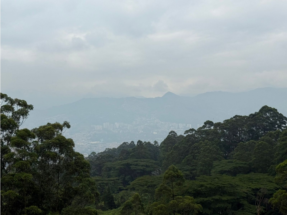 Venta de casa en las Palmas Medellín — foto 5