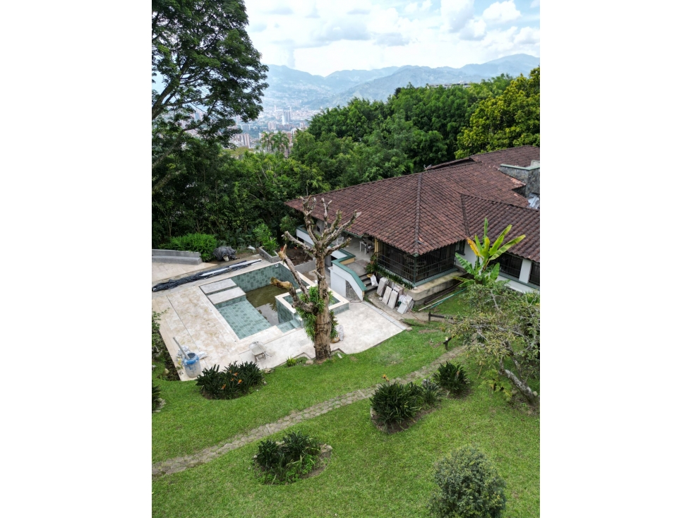 Vendo Casa Para Rentas cortas Envigado Parte baja con piscina — foto 5