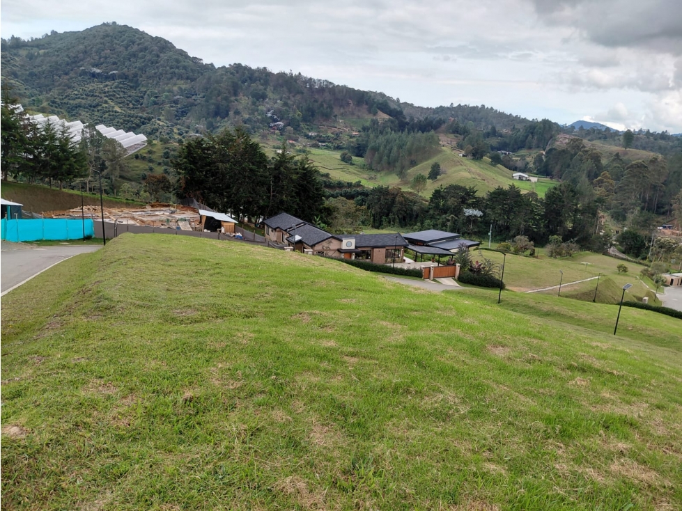 Se vende Lote en unidad cerrada, en el Retiro. — foto 5