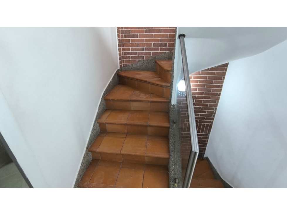 VENTA DE CASA EN ITAGUI, SURAMERICA — foto 3