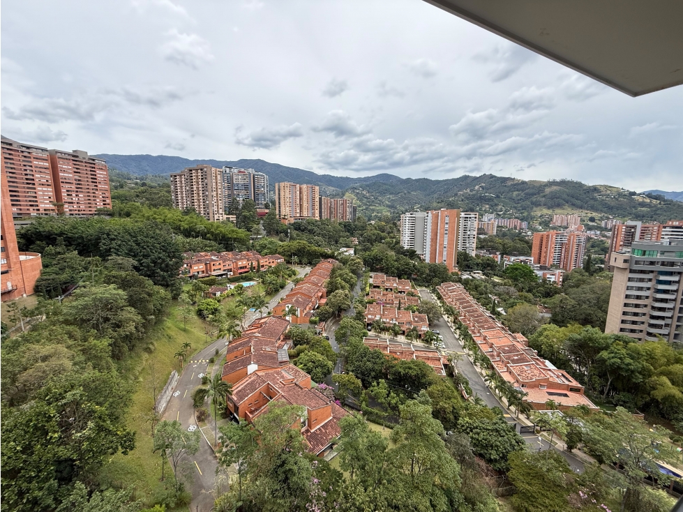 Venta apartamento en Envigado Loma De Las Brujas — foto 2
