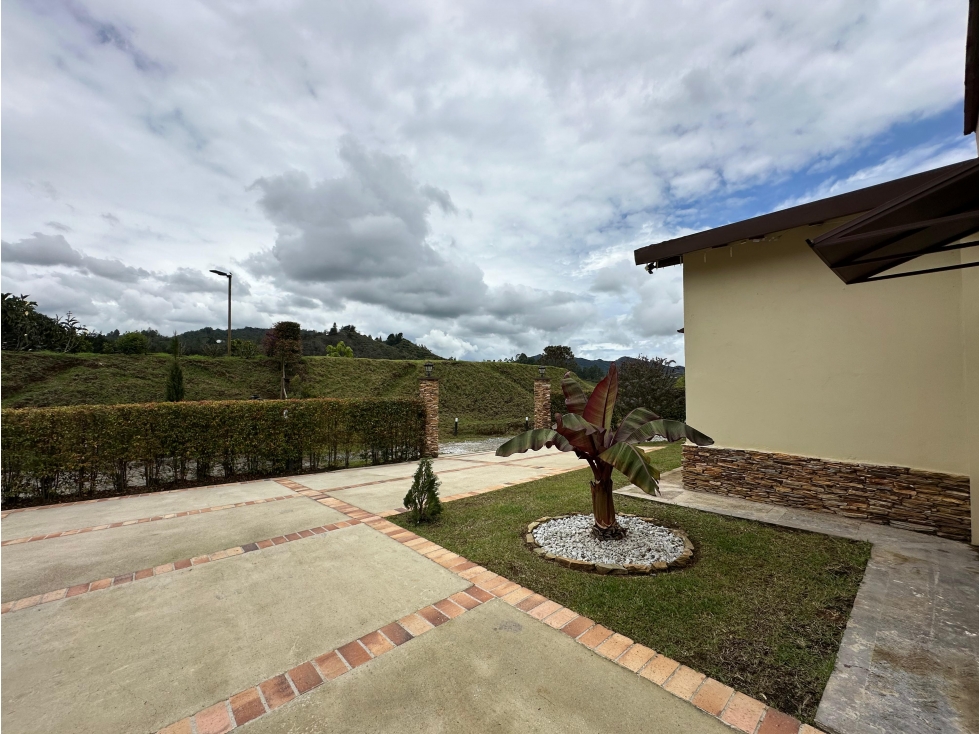 Venta de casa campestre en el Retiro de un solo nivel — foto 6