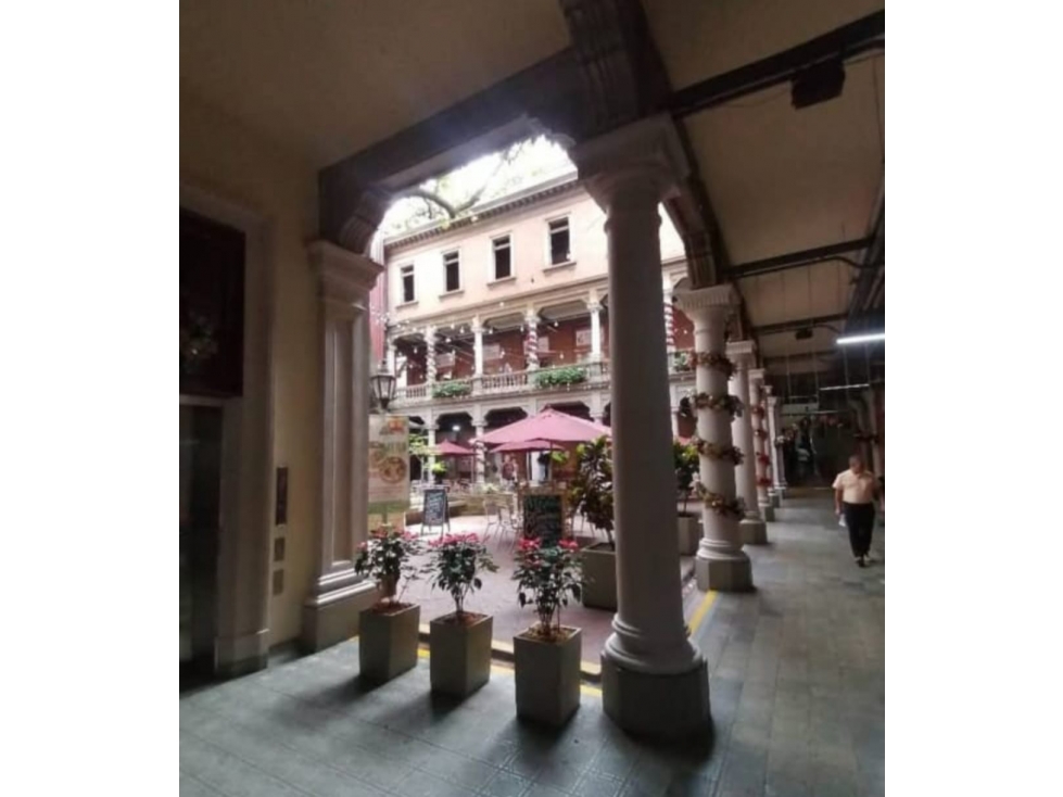 Vendo 2 Locales Comerciales Unidos, en el CC Villa Nueva de Medellín — foto 2