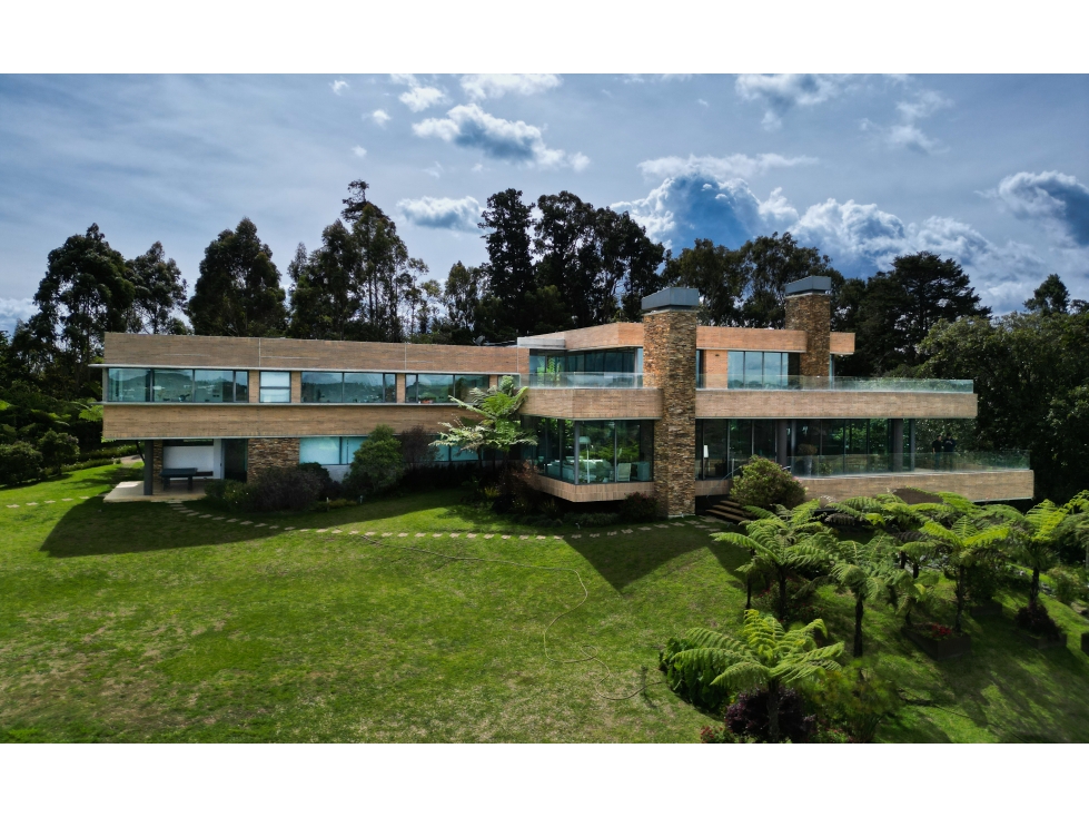 Venta de Casa Campestre En El Alto De Las Palmas