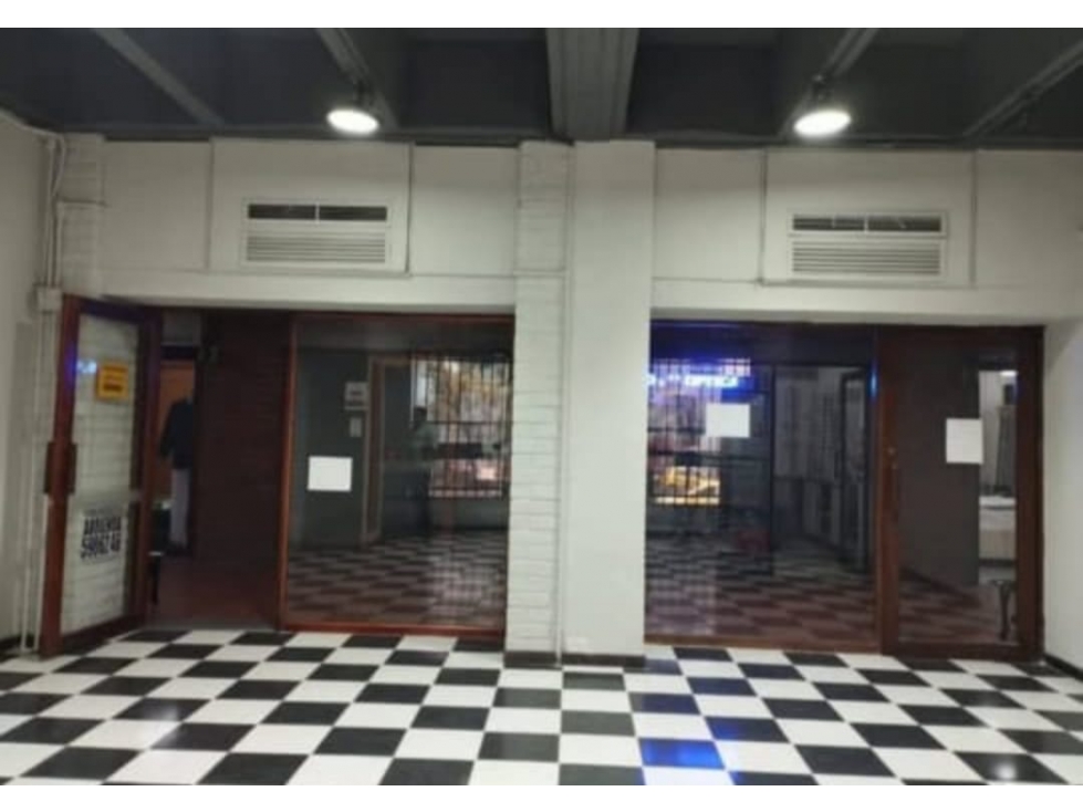 Vendo 2 Locales Comerciales Unidos, en el CC Villa Nueva de Medellín — foto 4