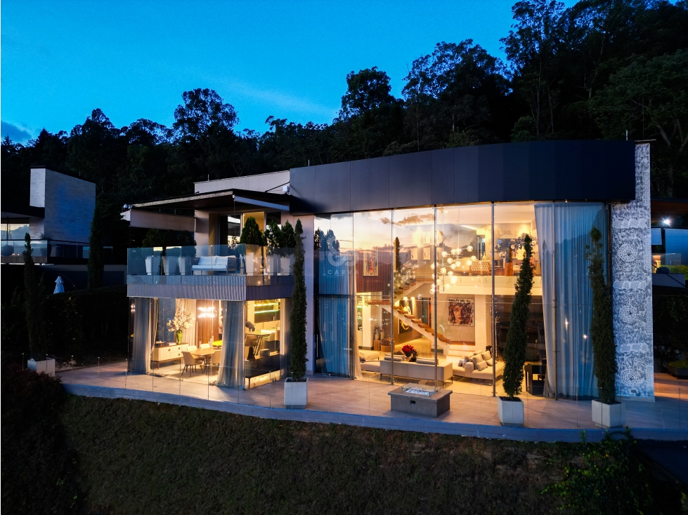 Venta de casa las Palmas Medellin — foto 3