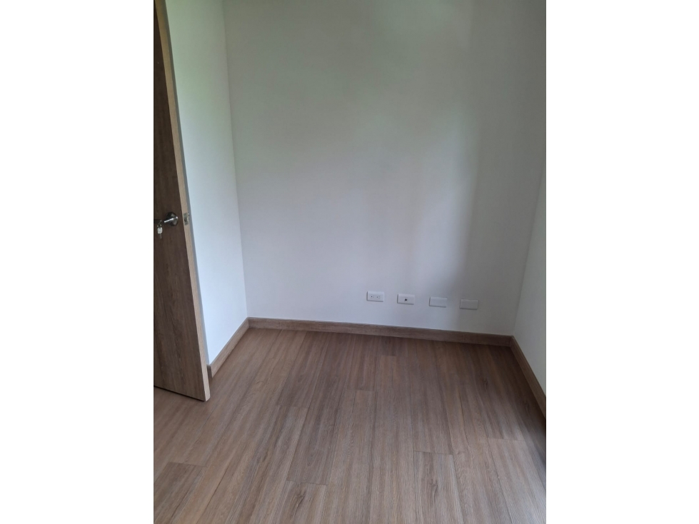 Venta de Apartamento en La loma del escobero — foto 5