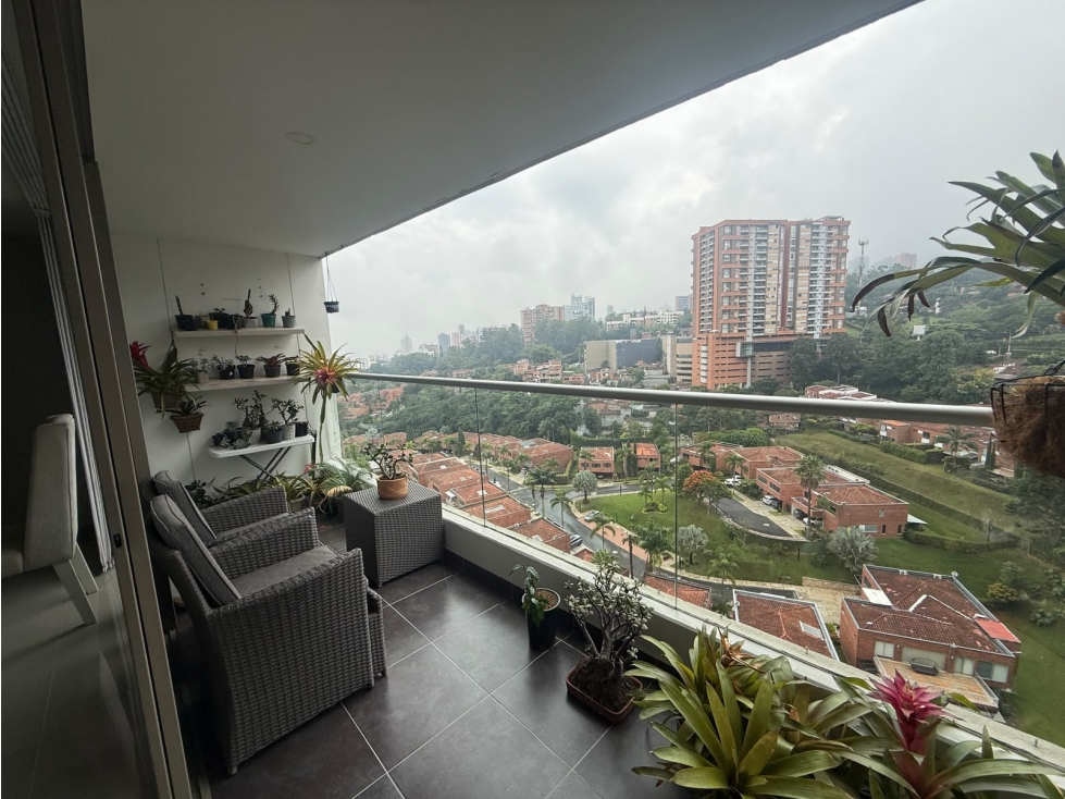 Venta de apartamento en Envigado Loma Del Esmeraldal — foto 2