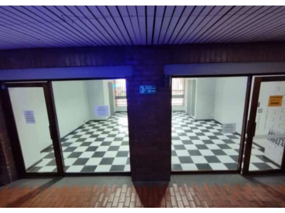 Vendo 2 Locales Comerciales Unidos, en el CC Villa Nueva de Medellín — foto 6