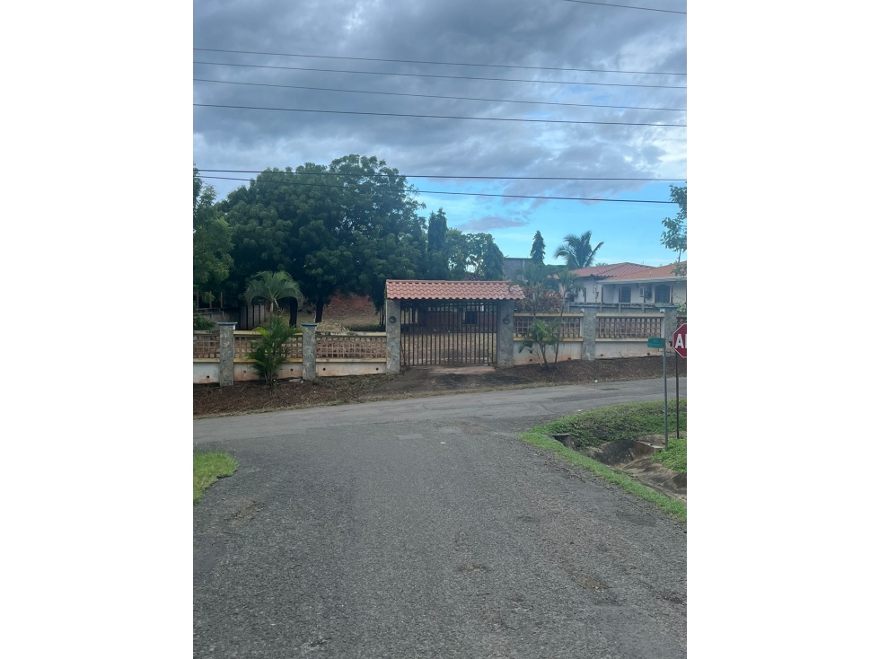 Marejobo, Chitre - Se Vende Lote con Gazebo - 2