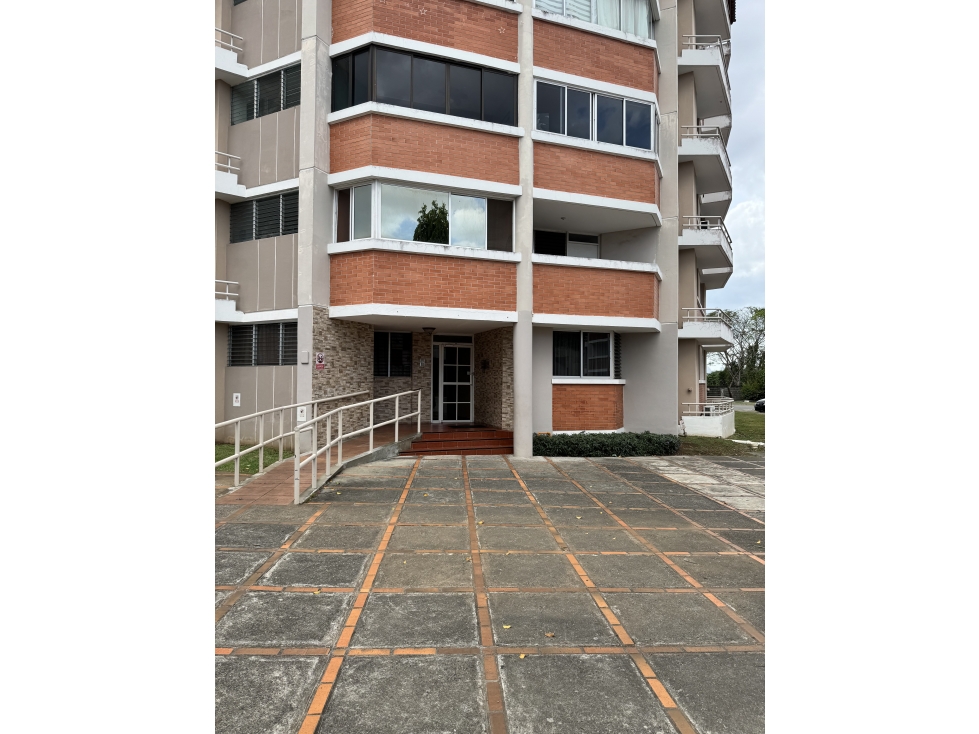 Apartamento PH Residencial Llano Bonito en Planta Baja — foto 2
