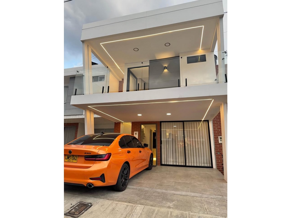 CASA A LA VENTA EN EL SECTOR DE LA FLORESTA