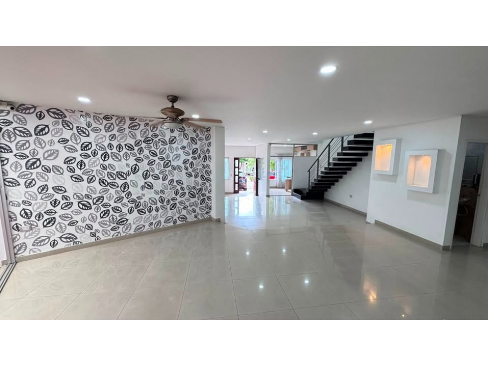 CASA A LA VENTA SECTOR CC BOLIVAR CONJUNTO VILLA PARQUE — foto 3