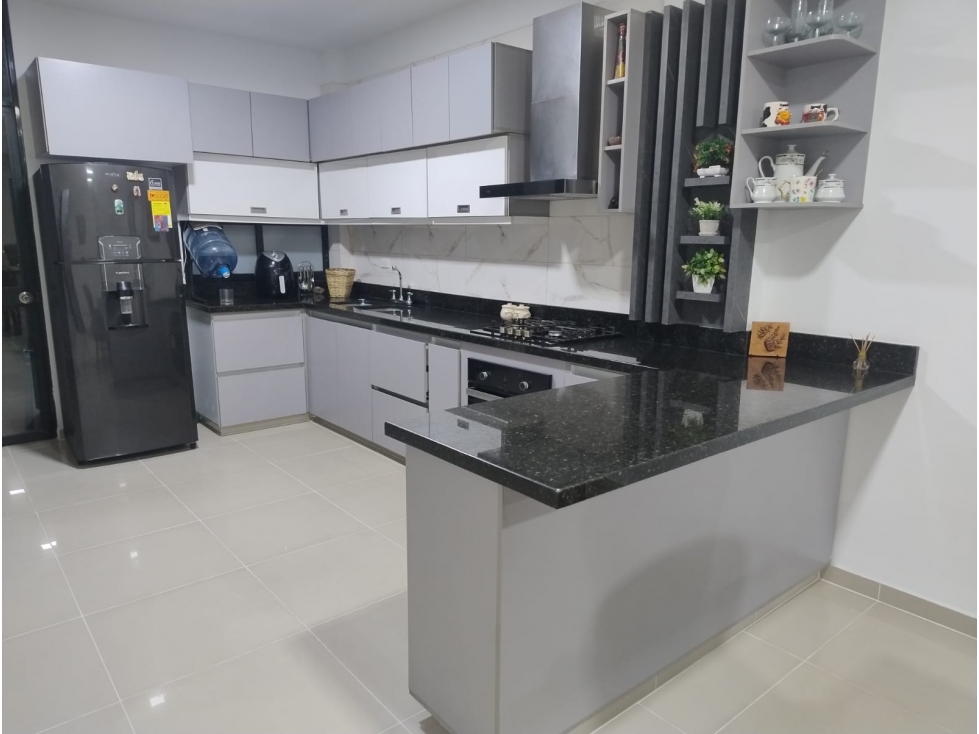 CASA EN VENTA SECTOR NIZA - 4