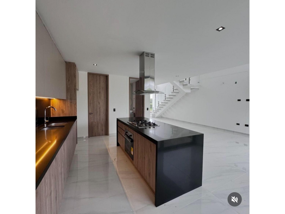 SE VENDE CASA DE LUJO EN BOCONO — foto 5