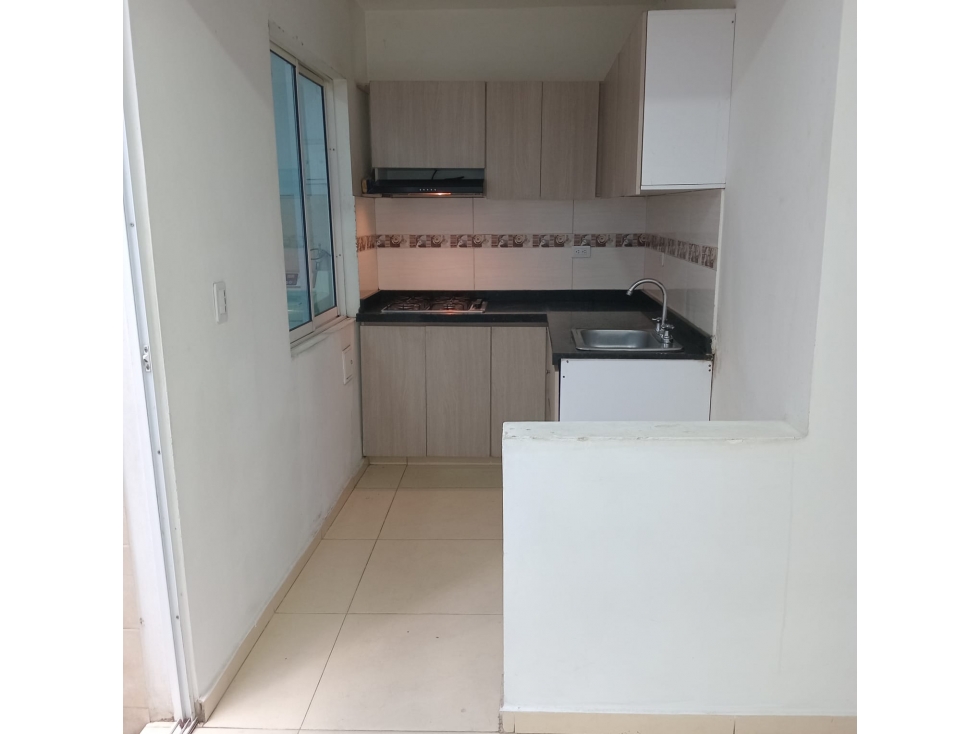 CASA ESQUINERA A LA VENTA SECTOR SAN MARTIN — foto 3