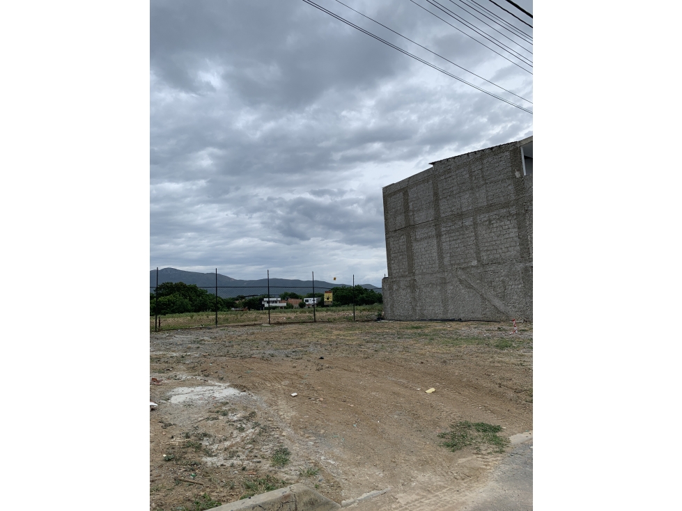 LOTE EN VENTA- CONJUNTO CERRADO TORINO