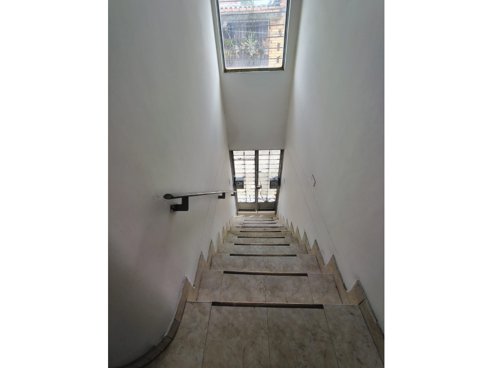 APARTAMENTO EN ARRIENDO EN GUAYMARAL - 3