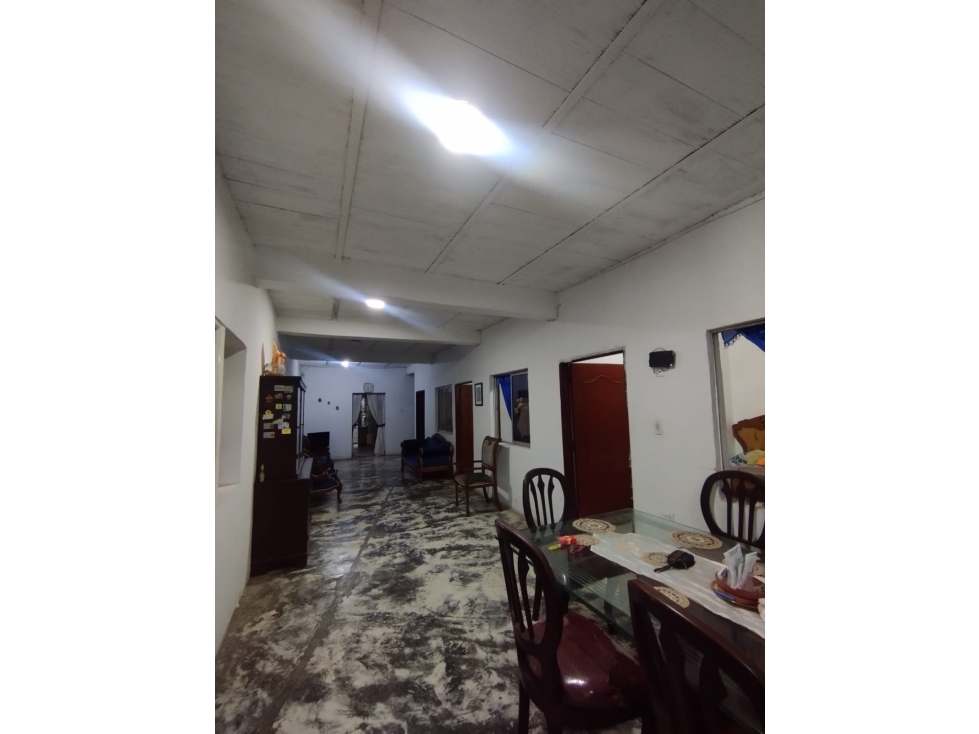 CASA EN VENTA CON APARTAMENTOS INDEPENDIENTES - SAN MARTÍN - 3