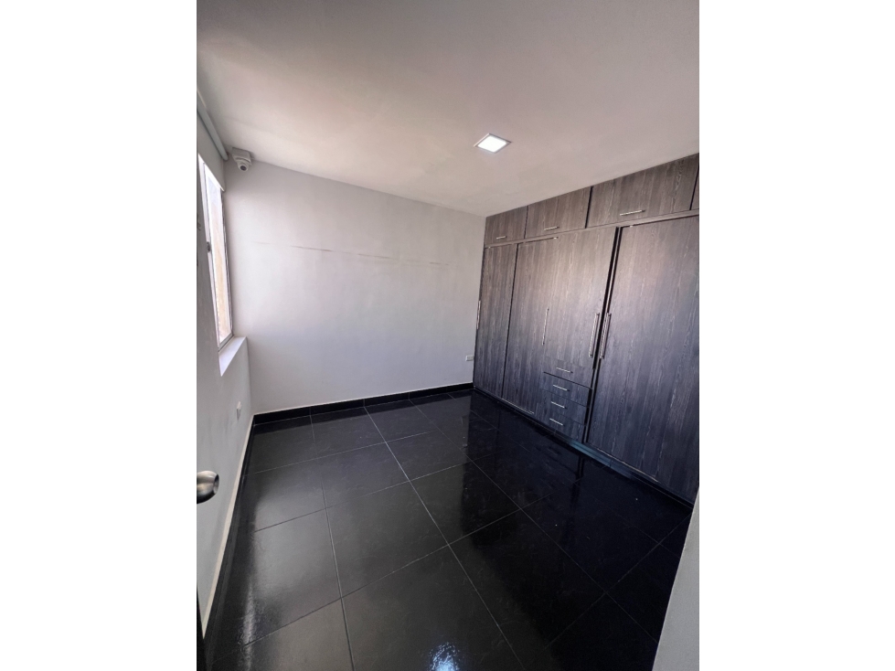 APARTAMENTO EN VENTA SECTOR TRAPICHES VILLA DEL ROSARIO — foto 4