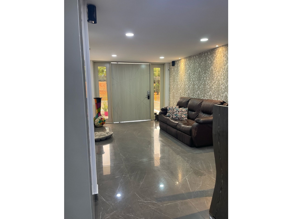 CASA A LA VENTA CONJUNTO CERRADO LOS PATIOS — foto 2