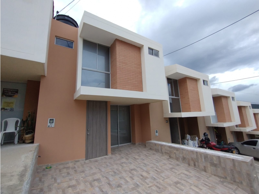 CASA EN VENTA / ARRIENDO CONJUNTO CERRADO LA FLORESTA LOS PATIOS