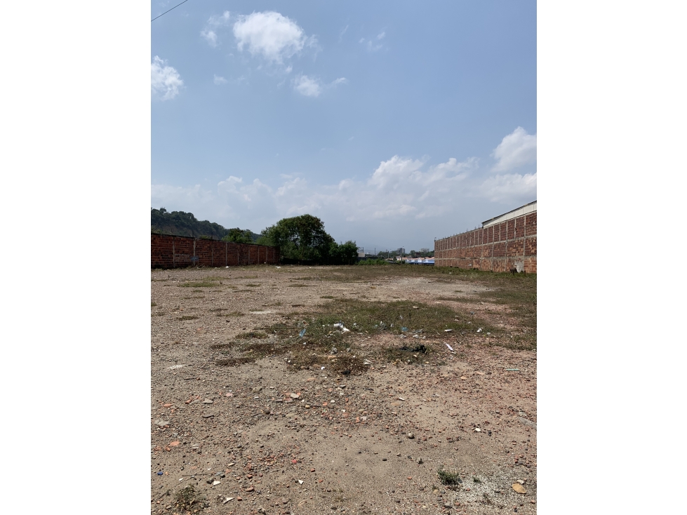 LOTE EN VENTA SECTOR EL ESCOBAL - 2
