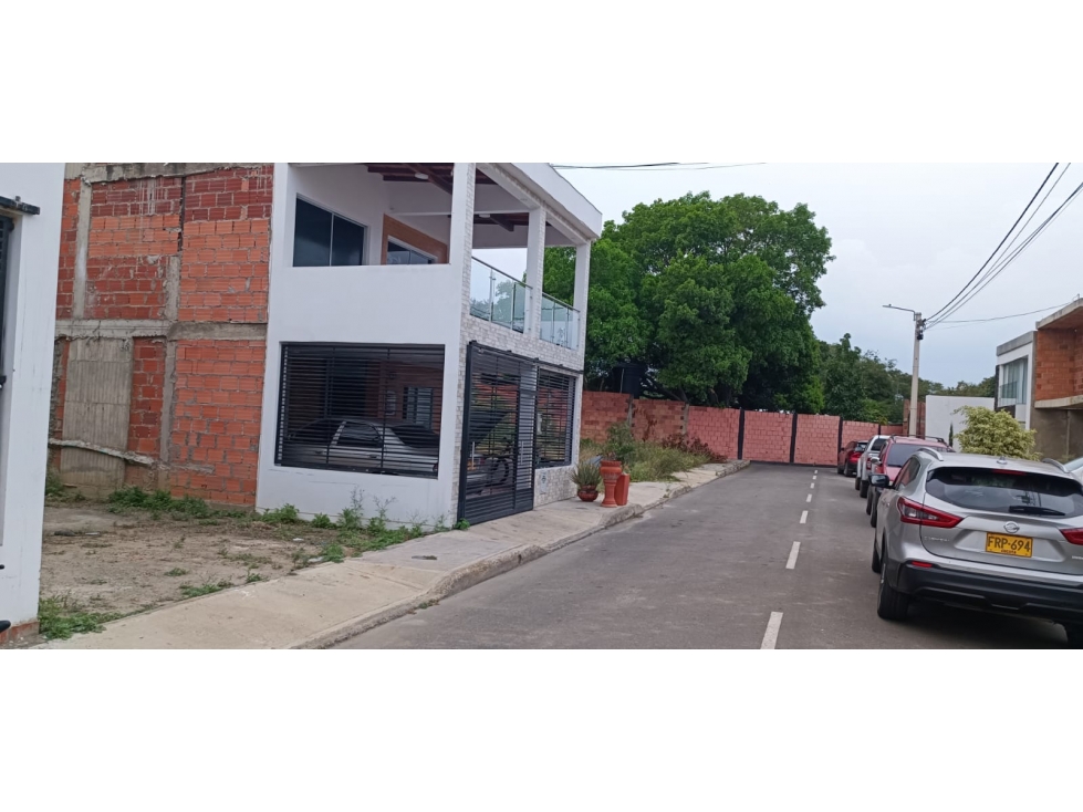 LOTE EN VENTA URBANIZACIÓN LOMITAS VILLA DEL ROSARIO - 3