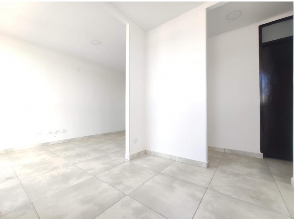 APARTAMENTO EN ARRIENDO Y VENTA SECTOR EL RODEO — foto 3