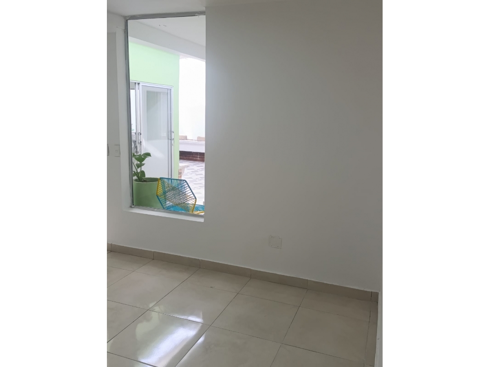 OFICINA EN ARRIENDO BARRIO POPULAR - 2