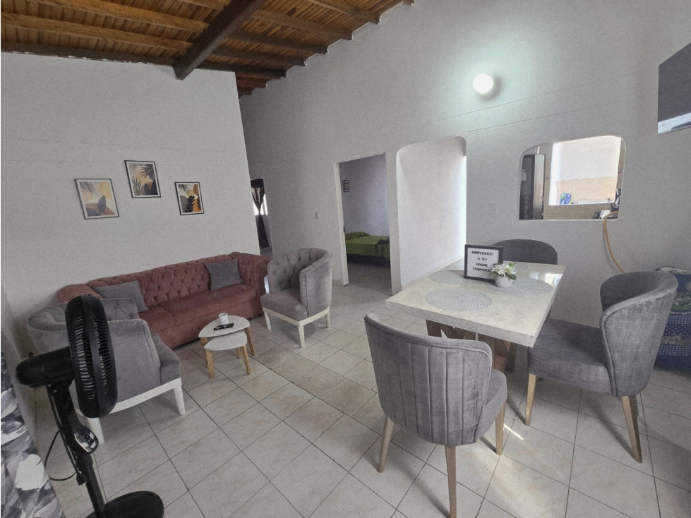 APARTAMENTO AMOBLADO EN PRADOS NORTE - 2